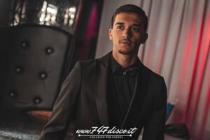 Festa con DJ, Open Bar e Catering a Roma - festa-18-anni-roma-intrattenimento