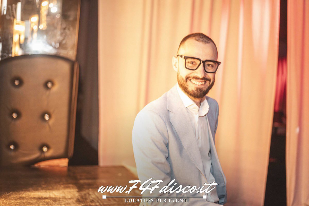 Location con Impianto Audio e Luci Professionale a Roma - mario-28