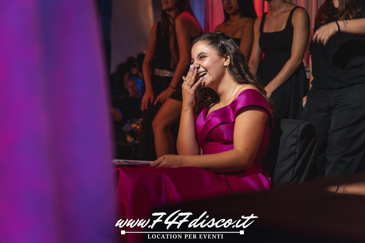 Location 18 anni Roma – 747 Disco con scenografie per la festa di Aurora