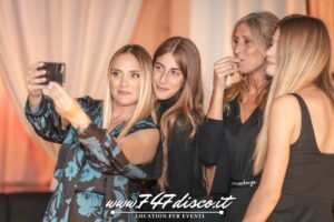 Location con Impianto Audio e Luci Professionale a Roma - alessia-64