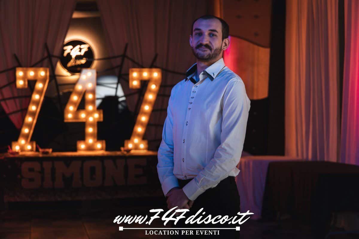 Illuminato nome evento 747 Disco festa privata e serate in discoteca Milano.