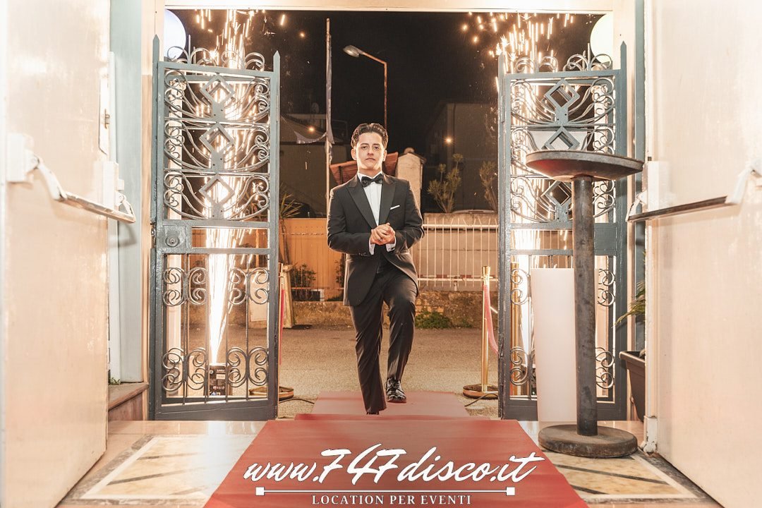 Festa 18 anni Roma Christian in sala feste privata al 747 Disco