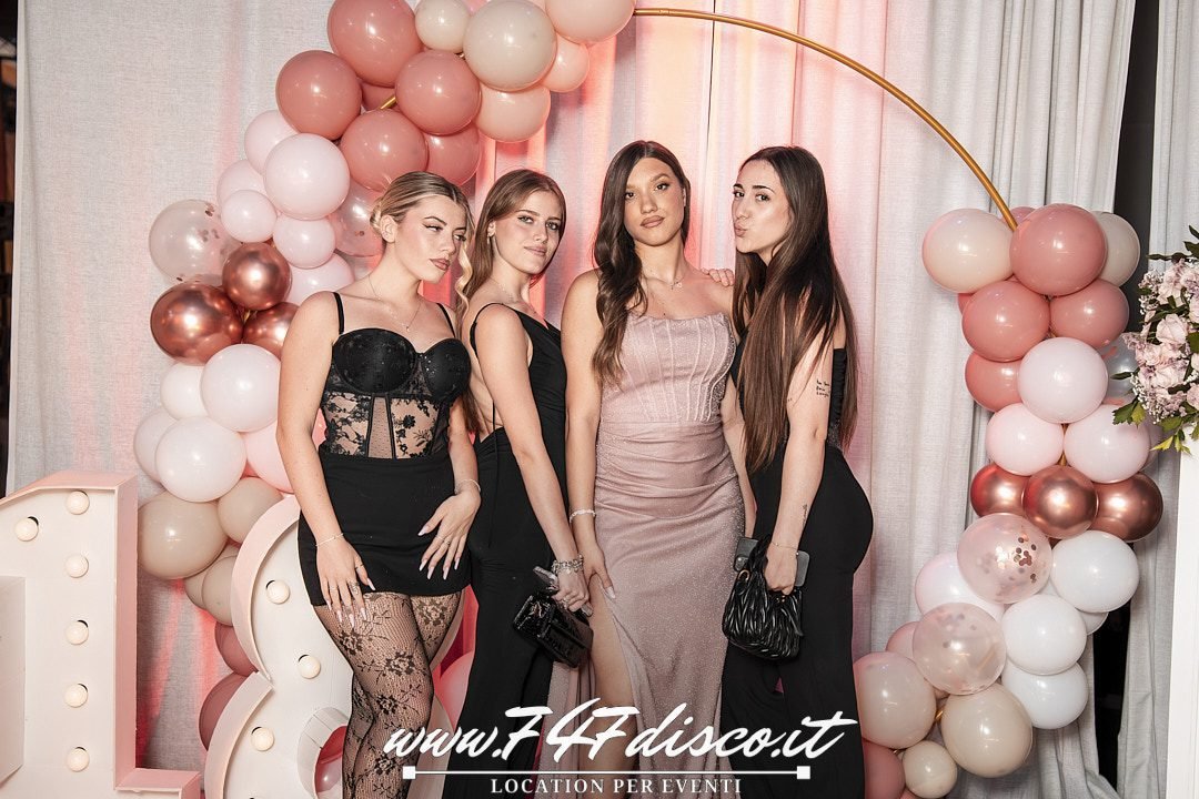 festa 18 anni roma Sharon 747 Disco festa 18 anni roma Sharon 747 Disco