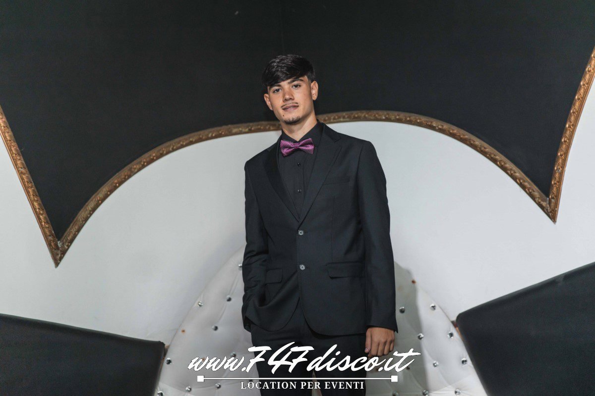 Alessio durante la sua festa 18 anni al 747 Disco Roma