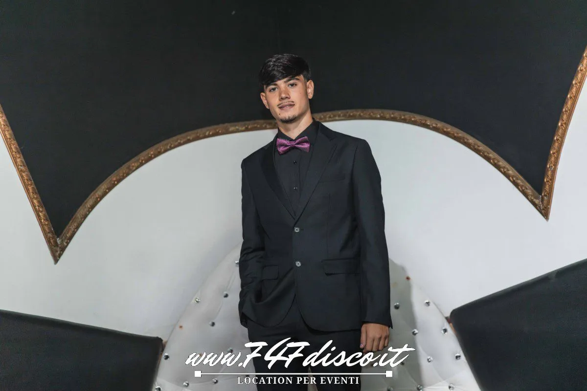 Alessio durante la sua festa 18 anni al 747 Disco Roma