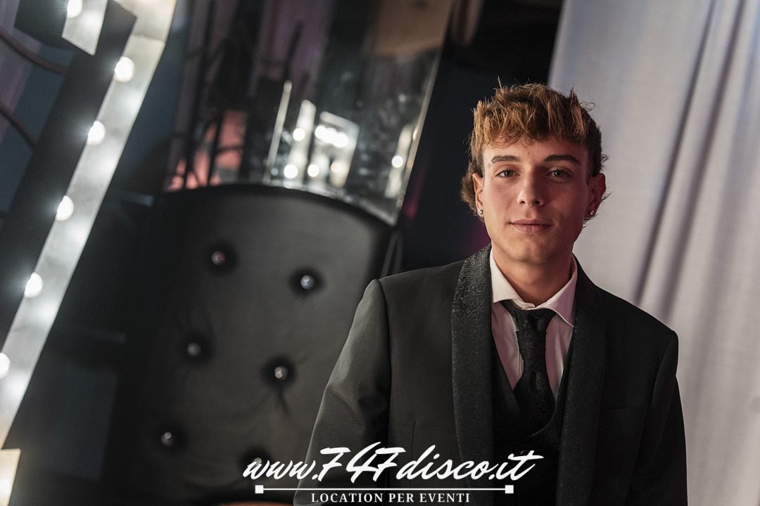 Christian durante la sua festa di 18 anni al 747 Disco, discoteca privata a Roma Sud