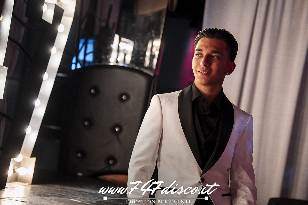 Musica e divertimento alla festa 18 anni Cristian Roma