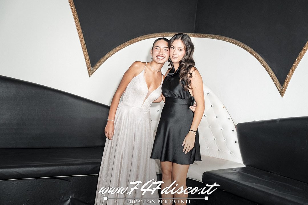 Festa 18 anni Martina Roma al 747 Disco
