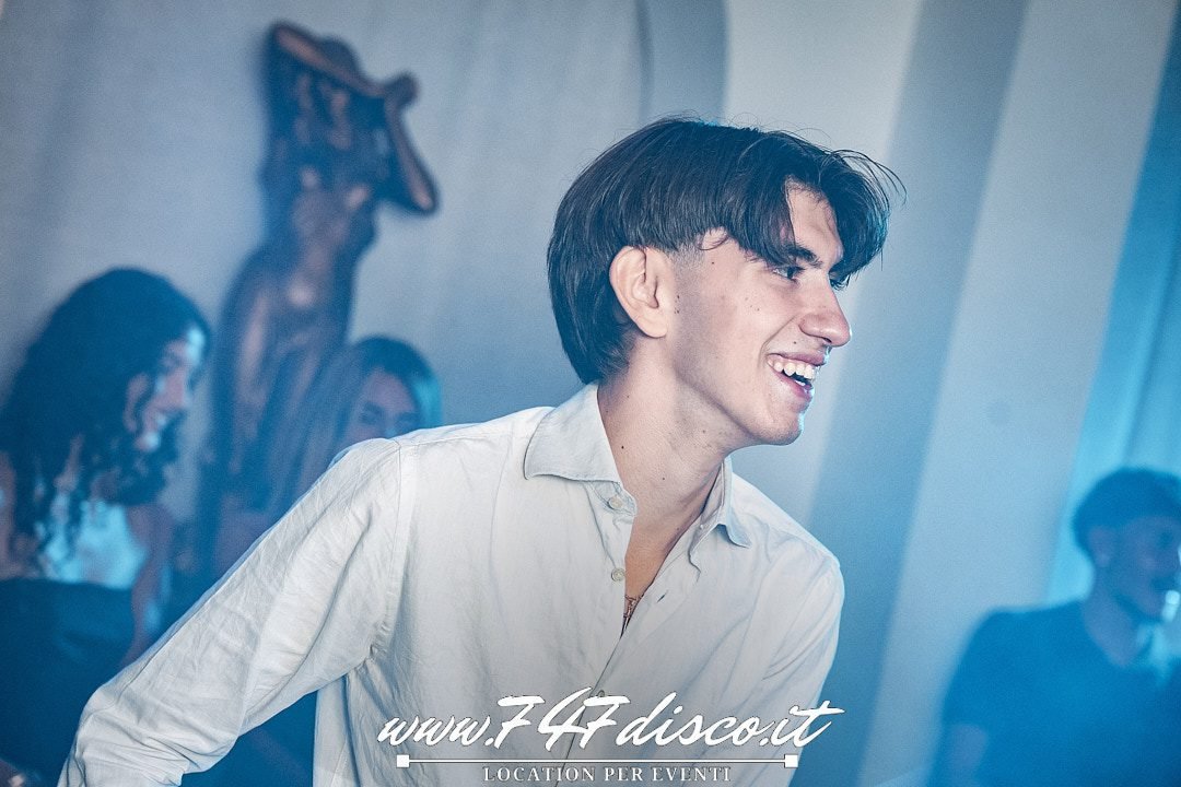 Festa 18 anni Simone Roma al 747 Disco