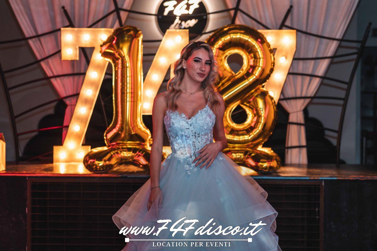 Festa 18 anni Veronica Roma al 747 Disco, discoteca privata per diciottesimi